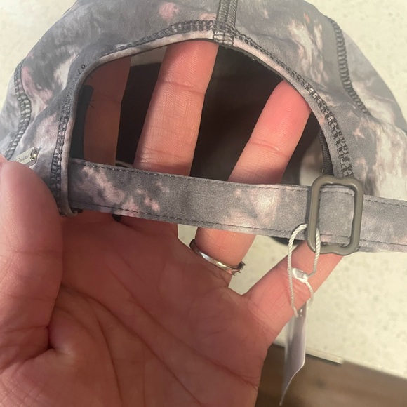 Lululemon Baller Hat *Soft - Picture 5 of 8